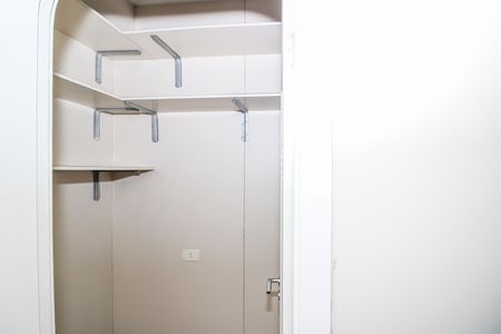 Apartamento à venda com 216m², 4 quartos e 3 vagas Apartamento à venda com 216m², 4 quartos e 3 vagasCozinha