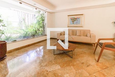 Apartamento à venda com 216m², 4 quartos e 3 vagas Apartamento à venda com 216m², 4 quartos e 3 vagasHall