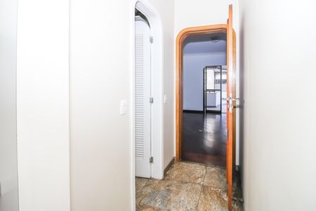 Apartamento à venda com 216m², 4 quartos e 3 vagas Apartamento à venda com 216m², 4 quartos e 3 vagasCozinha