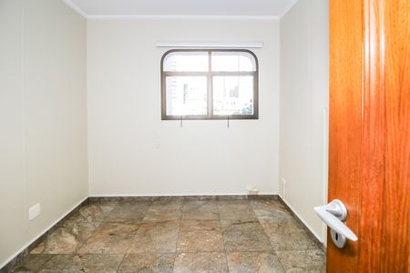 Apartamento à venda com 216m², 4 quartos e 3 vagas Apartamento à venda com 216m², 4 quartos e 3 vagasCopa