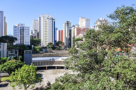 Apartamento à venda com 216m², 4 quartos e 3 vagas Apartamento à venda com 216m², 4 quartos e 3 vagasBanheiro da Suíte 3