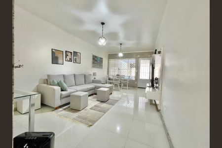 Foto 05 de casa à venda com 3 quartos, 141m² em Chácara Mafalda, São Paulo
