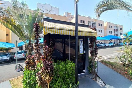 Apartamento para alugar com 55m², 2 quartos e 1 vaga Apartamento para alugar com 55m², 2 quartos e 1 vagaÁrea comum - Mercado