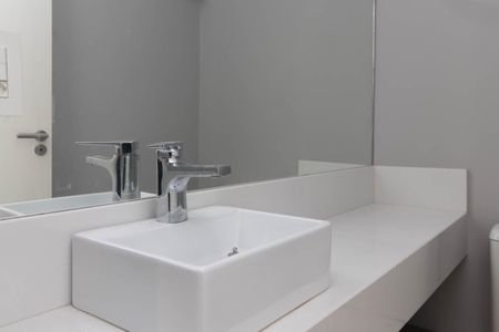 Apartamento para alugar com 350m², 3 quartos e 4 vagas Apartamento para alugar com 350m², 3 quartos e 4 vagasLavabo