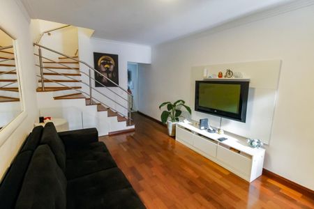 Sala de casa de condomínio à venda com 2 quartos, 110m² em Vila Pirajussara, São Paulo