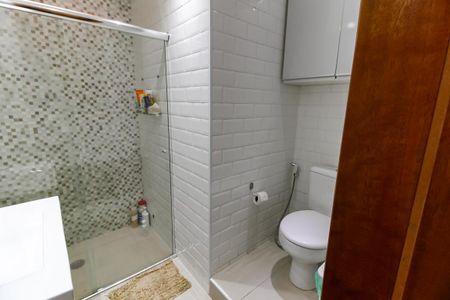 Casa de condomínio à venda com 110m², 2 quartos e 2 vagas Casa de condomínio à venda com 110m², 2 quartos e 2 vagasBanheiro da Suíte 2