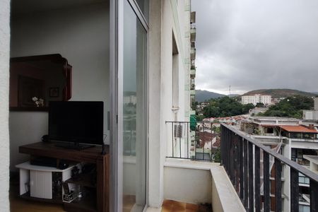 Apartamento para alugar com 156m², 2 quartos e 1 vaga Apartamento para alugar com 156m², 2 quartos e 1 vagaVaranda