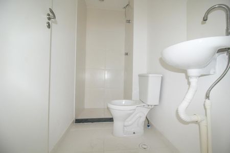 Apartamento para alugar com 30m², 2 quartos e sem vaga Apartamento para alugar com 30m², 2 quartos e sem vagaBanheiro