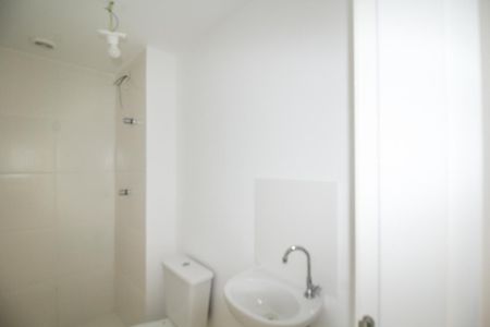 Apartamento para alugar com 30m², 2 quartos e sem vaga Apartamento para alugar com 30m², 2 quartos e sem vagaBanheiro