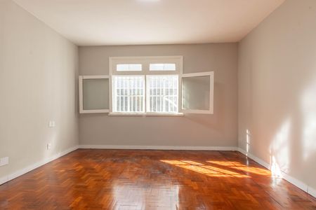 Casa para alugar com 400m², 5 quartos e 5 vagas Casa para alugar com 400m², 5 quartos e 5 vagasQuarto 5