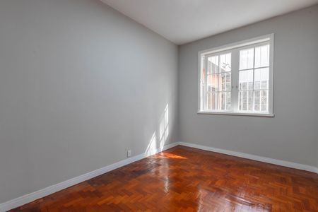 Casa para alugar com 400m², 5 quartos e 5 vagas Casa para alugar com 400m², 5 quartos e 5 vagasQuarto 1