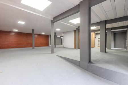 Casa para alugar com 400m², 5 quartos e 5 vagas Casa para alugar com 400m², 5 quartos e 5 vagasGaragem