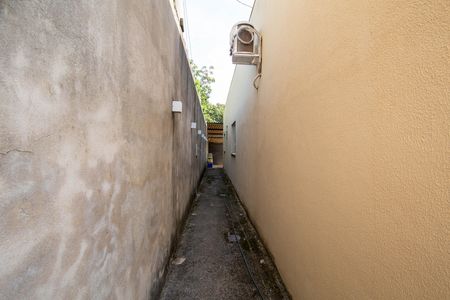 Casa para alugar com 120m², 3 quartos e 2 vagas Casa para alugar com 120m², 3 quartos e 2 vagasCORREDOR EXTERNO