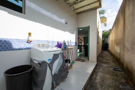 Casa para alugar com 120m², 3 quartos e 2 vagas Casa para alugar com 120m², 3 quartos e 2 vagasAREA DE SERVICO