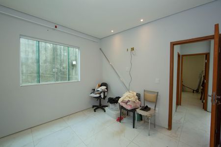 Casa para alugar com 120m², 3 quartos e 2 vagas Casa para alugar com 120m², 3 quartos e 2 vagasQUARTO2
