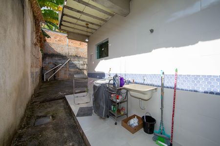 Casa para alugar com 120m², 3 quartos e 2 vagas Casa para alugar com 120m², 3 quartos e 2 vagasAREA DE SERVICO