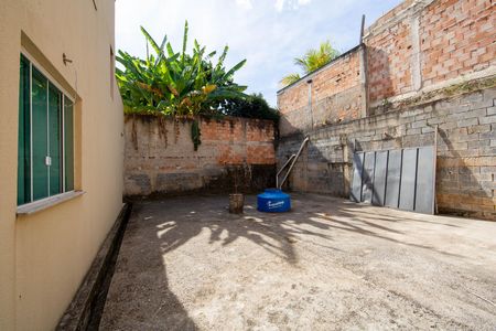 Casa para alugar com 120m², 3 quartos e 2 vagas Casa para alugar com 120m², 3 quartos e 2 vagasAREA LIVRE