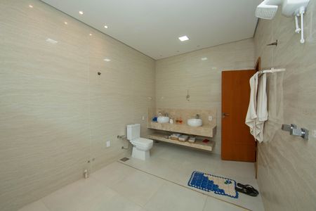Casa para alugar com 120m², 3 quartos e 2 vagas Casa para alugar com 120m², 3 quartos e 2 vagasBANHEIRO1