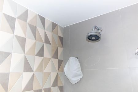 Apartamento à venda com 180m², 4 quartos e 2 vagas Apartamento à venda com 180m², 4 quartos e 2 vagasBanheiro da Suíte 2