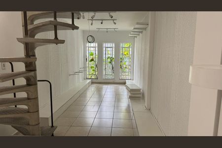Foto 13 de casa para alugar com 2 quartos, 254m² em Aclimação, São Paulo