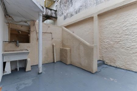 Casa para alugar com 58m², 1 quarto e 1 vaga Casa para alugar com 58m², 1 quarto e 1 vagaÁrea de serviço