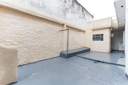 Casa para alugar com 58m², 1 quarto e 1 vaga Casa para alugar com 58m², 1 quarto e 1 vagaQuintal