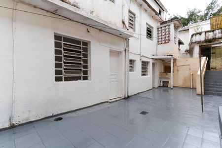 Casa para alugar com 58m², 1 quarto e 1 vaga Casa para alugar com 58m², 1 quarto e 1 vagaQuintal
