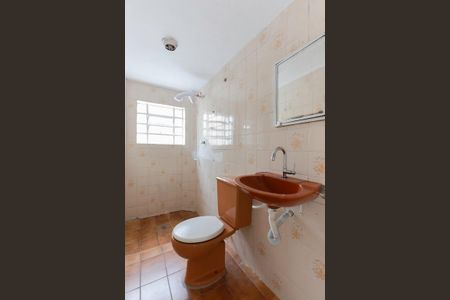 Casa para alugar com 58m², 1 quarto e 1 vaga Casa para alugar com 58m², 1 quarto e 1 vagaBanheiro