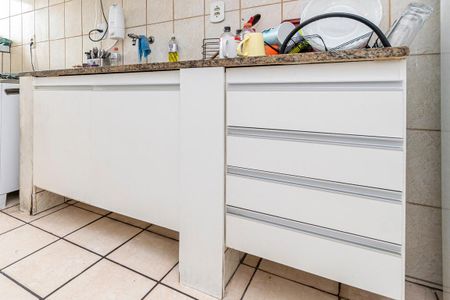 Apartamento à venda com 82m², 2 quartos e 1 vaga Apartamento à venda com 82m², 2 quartos e 1 vagaCozinha - Armários