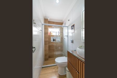 Apartamento à venda com 82m², 2 quartos e 1 vaga Apartamento à venda com 82m², 2 quartos e 1 vagaBanheiro Social
