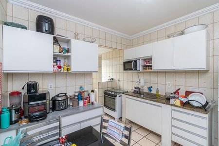 Apartamento à venda com 82m², 2 quartos e 1 vaga Apartamento à venda com 82m², 2 quartos e 1 vagaCozinha