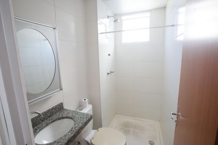 Apartamento para alugar com 55m², 2 quartos e sem vagaBanheiro