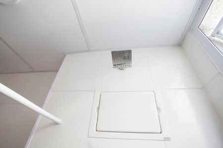 Apartamento para alugar com 55m², 2 quartos e sem vagaBanheiro