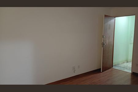 Kitnet/Studio para alugar com 1 quarto, 56m² em Granbery, Juiz de Fora