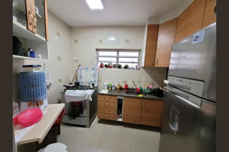 Casa à venda com 122m², 3 quartos e 2 vagas