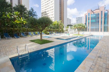 Apartamento para alugar com 38m², 1 quarto e 1 vaga