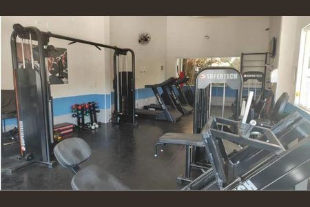 Casa à venda com 195m², 3 quartos e 6 vagas