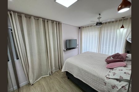 Casa à venda com 230m², 4 quartos e 4 vagas