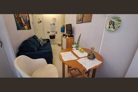 Apartamento à venda com 35m², 1 quarto e sem vaga