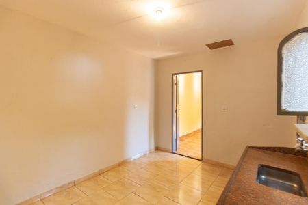 Casa para alugar com 55m², 1 quarto e sem vaga Casa para alugar com 55m², 1 quarto e sem vagaCozinha