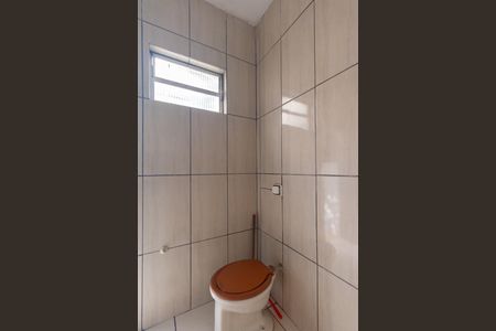 Casa para alugar com 55m², 1 quarto e sem vaga Casa para alugar com 55m², 1 quarto e sem vagaBanheiro