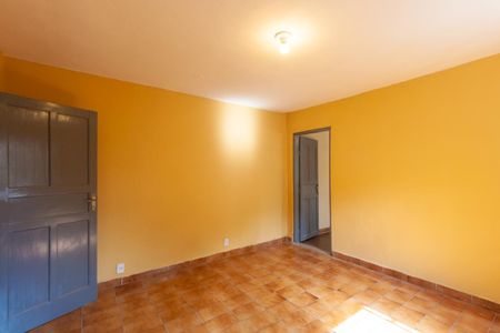 Casa para alugar com 55m², 1 quarto e sem vaga Casa para alugar com 55m², 1 quarto e sem vagaSala