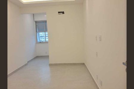 Apartamento à venda com 76m², 2 quartos e sem vaga