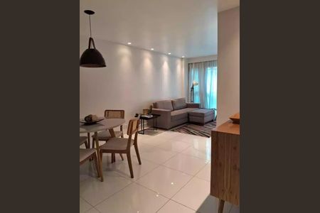 Apartamento à venda com 2 quartos, 70m² em Lagoa, Rio de Janeiro