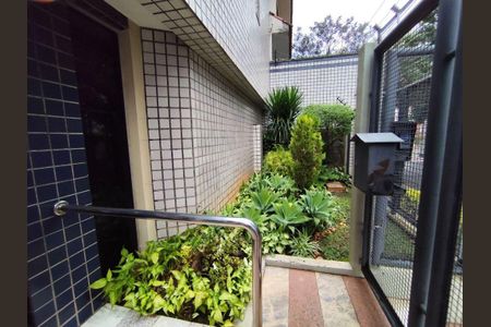 Apartamento à venda com 130m², 4 quartos e 2 vagas