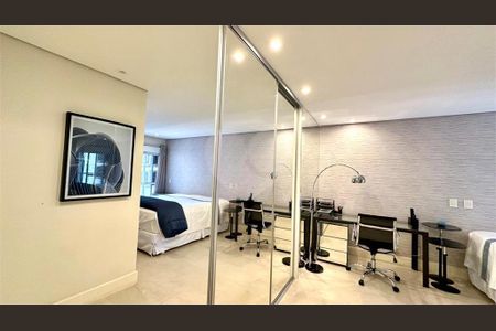 Apartamento à venda com 2 quartos, 74m² em Campo Belo, São Paulo