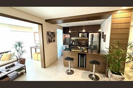 Apartamento à venda com 2 quartos, 74m² em Campo Belo, São Paulo
