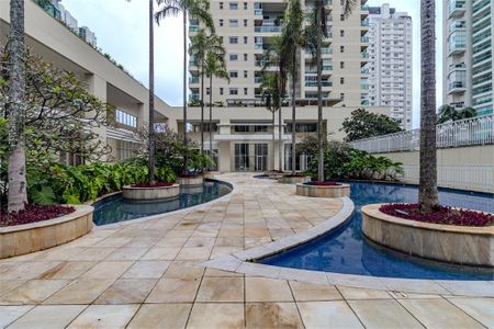 Apartamento à venda com 186m², 3 quartos e 3 vagas