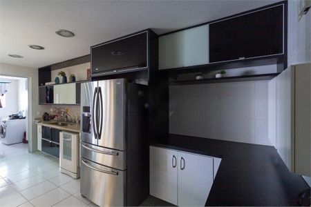Apartamento à venda com 3 quartos, 186m² em Campo Belo, São Paulo
