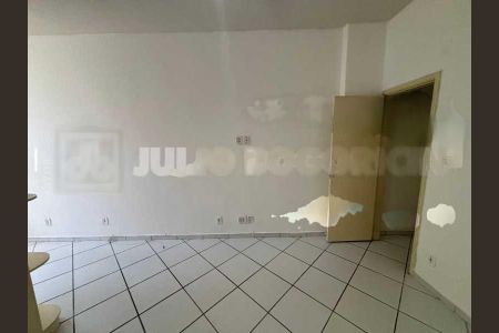 Apartamento à venda com 36m², 1 quarto e sem vaga